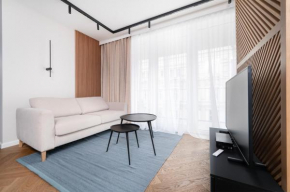 Manu Park Luxury Apartment